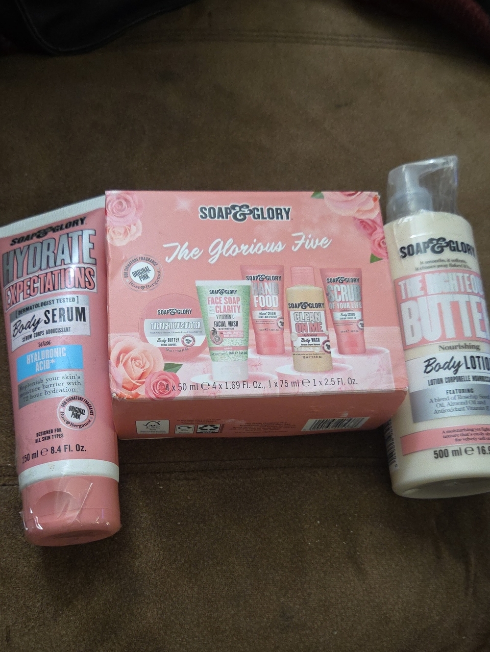Soap & Glory Bath & Body Gift Set with Serum and Body Butter & Travel Kit